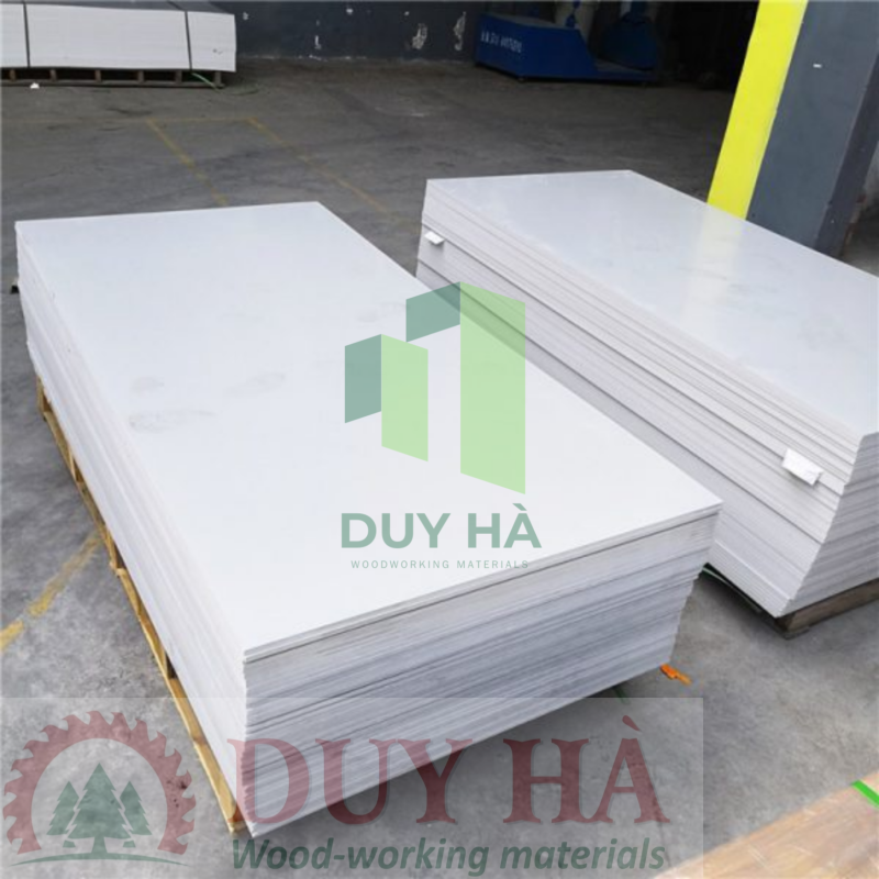Gỗ nhựa PVC trắng2