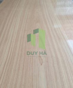 veneer gỗ gõ đỏ phủ keo bóng