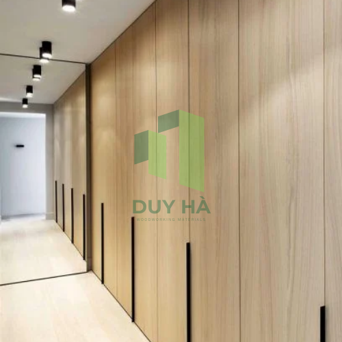 Gỗ nhựa PVC mới làm vách ngăn