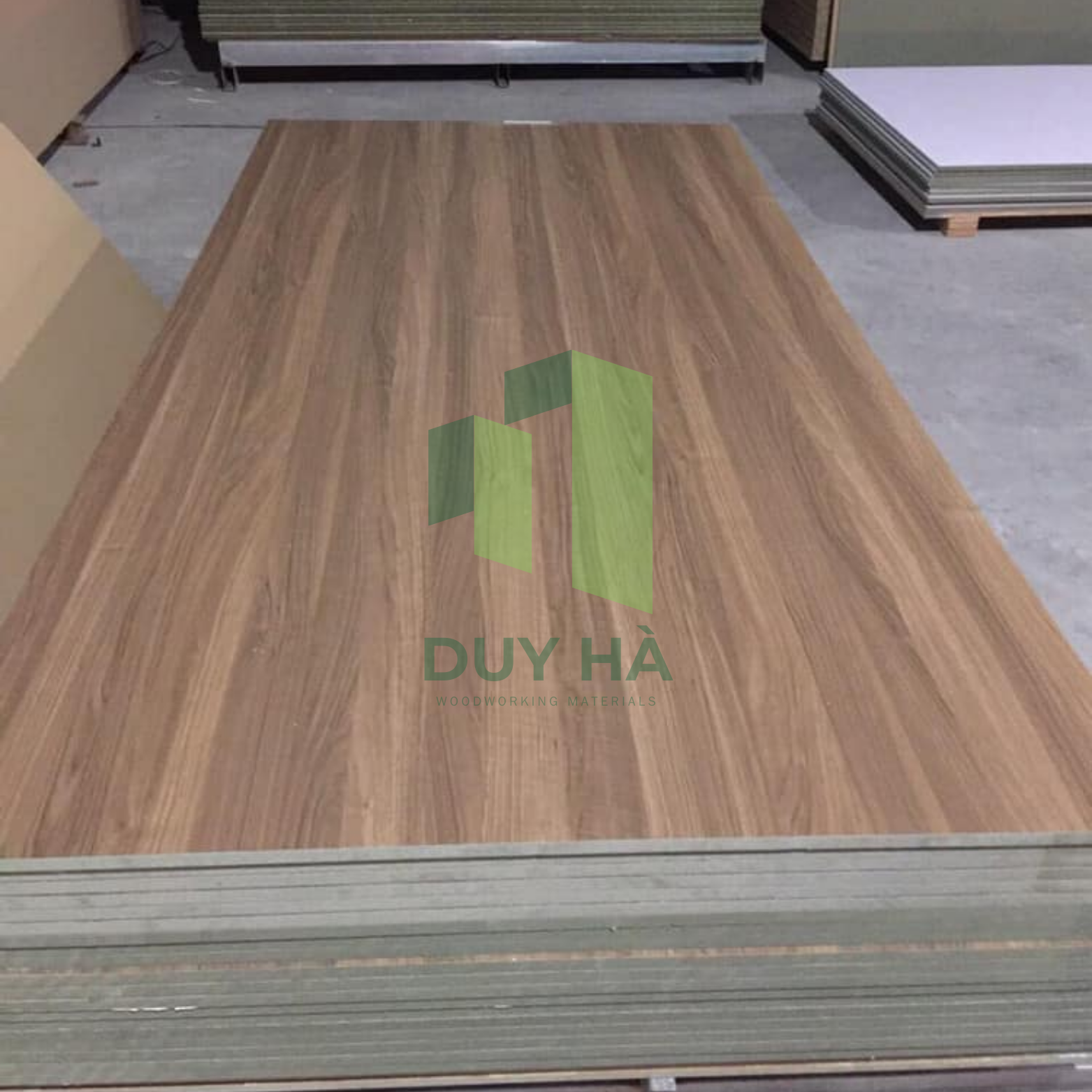MDF nâu phủ Melamine2 MDF nâu phủ Melamine2