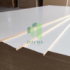 Ván MDF phủ poly keo trắng (có bột)